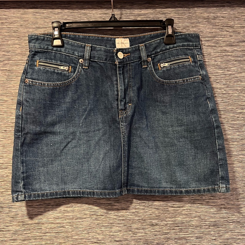 Women’s Skirt